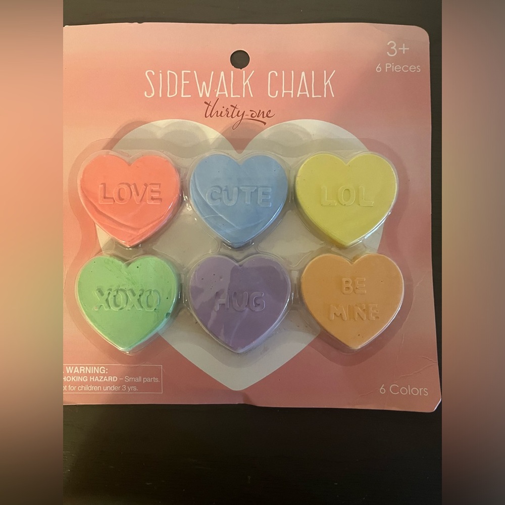 Brand new Thirty-One Heart Chalk - Pink Ombre